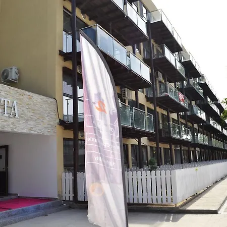Appartement Design Residential Alfa Saturn