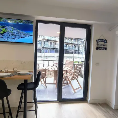Design Ansamblu Residential Appartement Saturn
